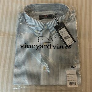 NWT - Vineyard Vines Seersucker Button Down Shirt